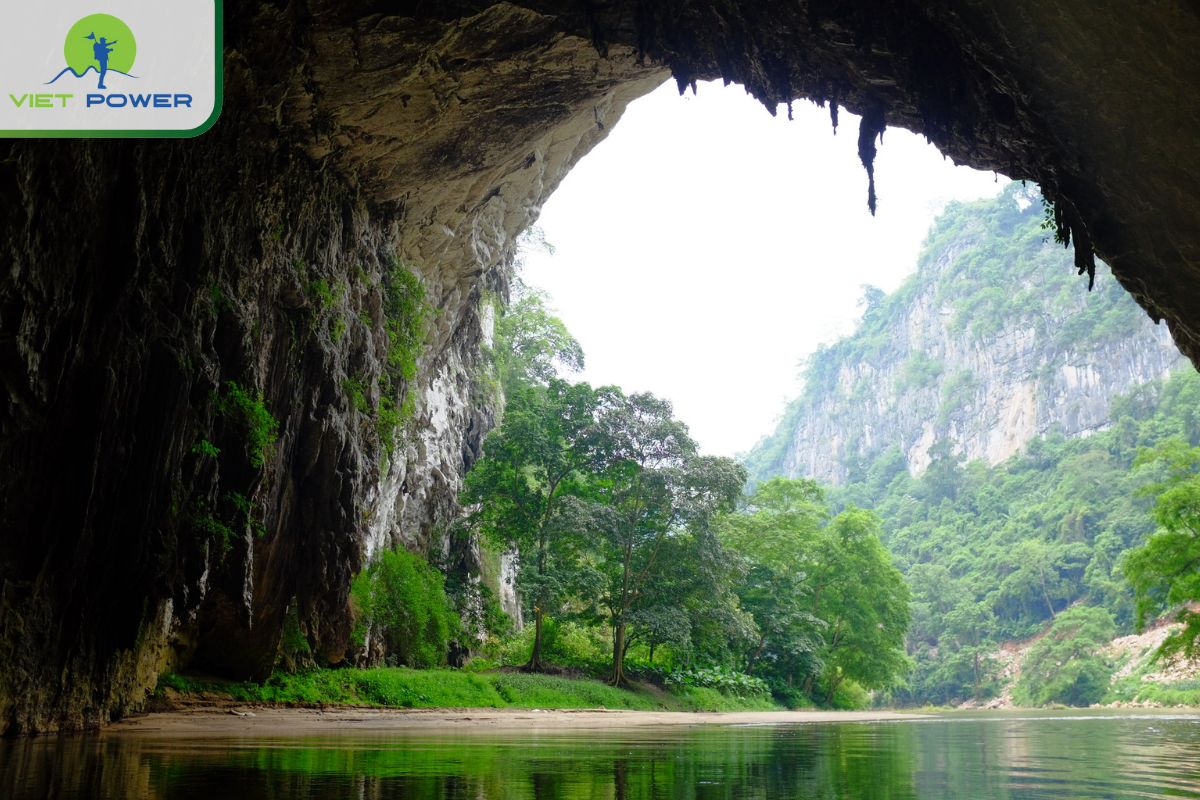 Ba Be Lake: Must-Visit Destination in Northern Vietnam: Practical Tips for First-Time Visitors.