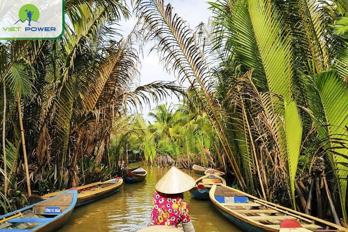 Transportation options for the Cu Chi & Mekong Delta Tour