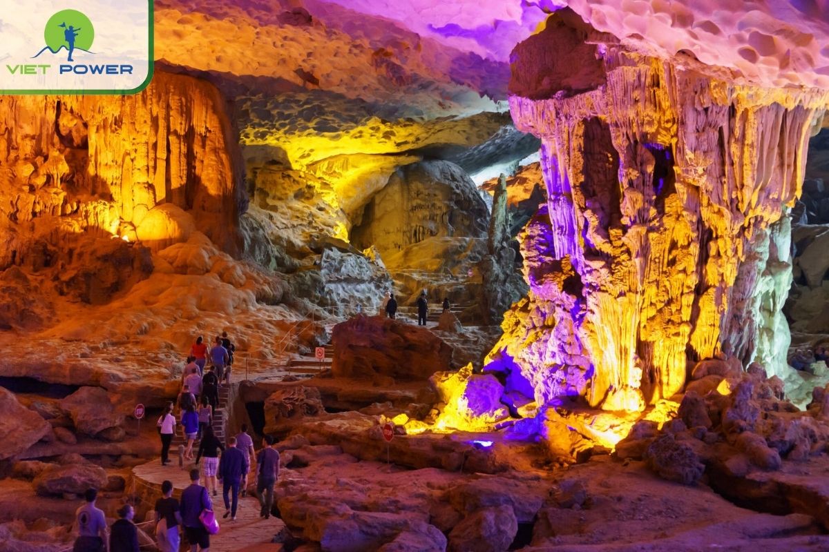 Ha Long Bay Wonder of the World: Top Islands to Visit: Dau Go Cave