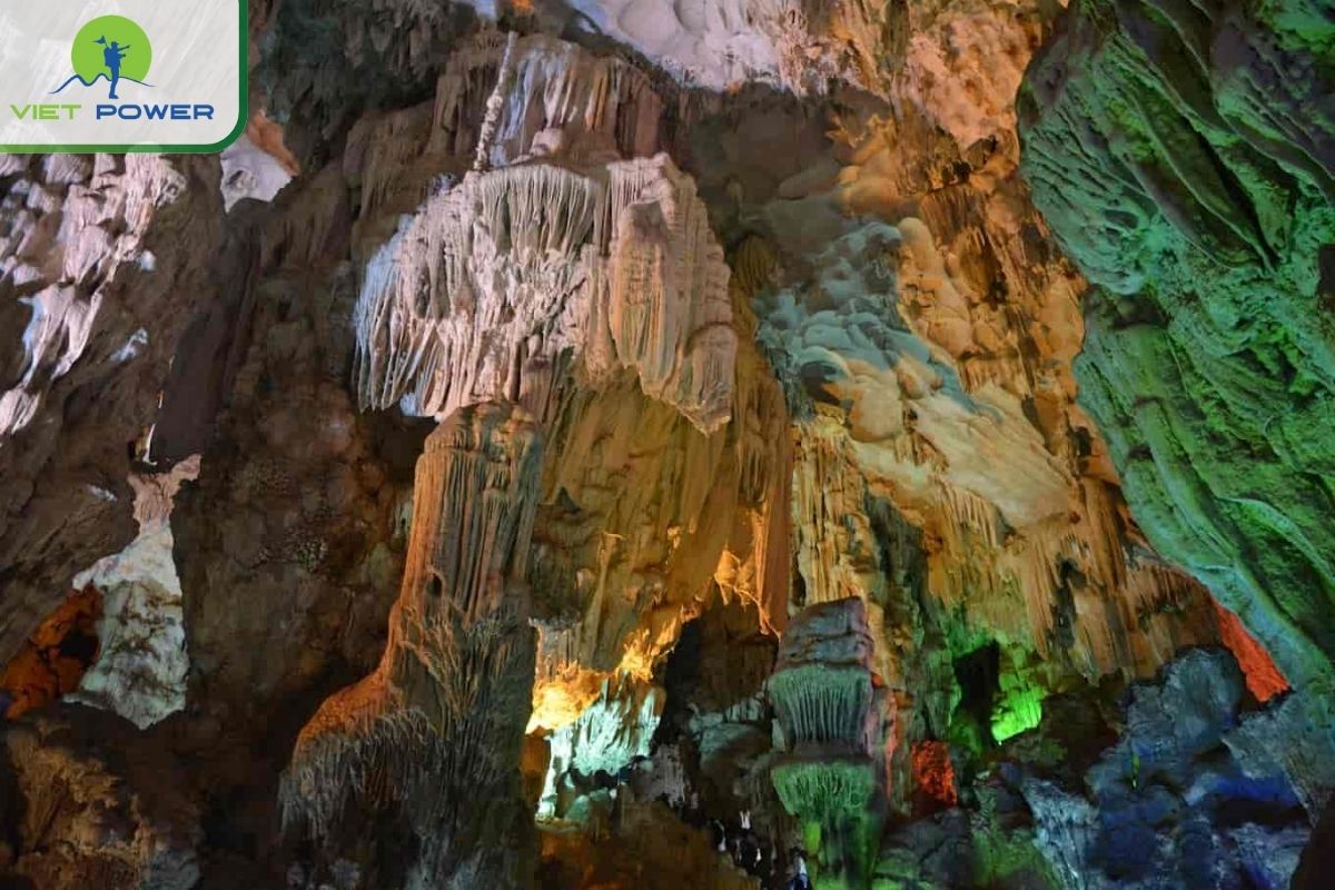 Ha Long Bay Wonder of the World: Top Islands to Visit: Thien Cung Cave