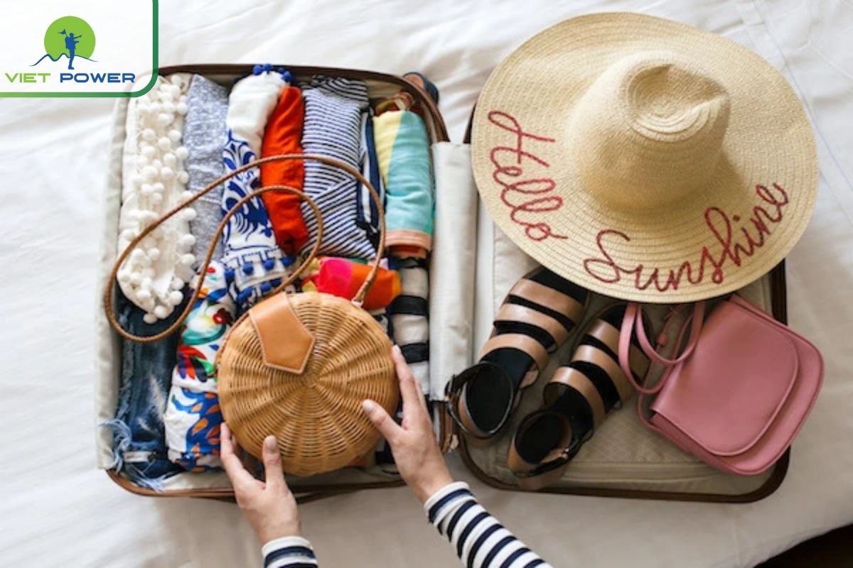Packing Essentials Checklist for March