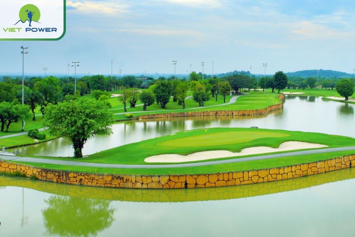 Long Thanh Golf Resort, a 2024 standout, boasts stunning scenery near Ho Chi Minh City