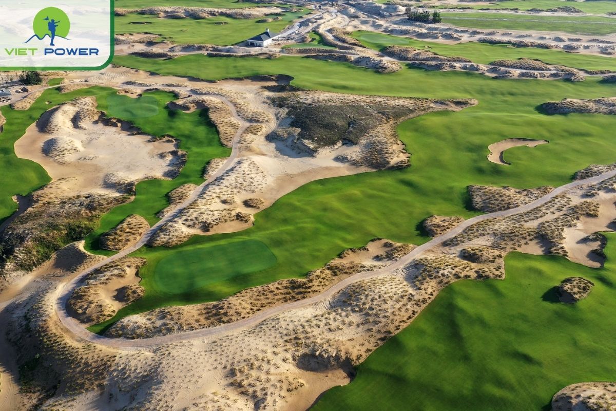 Vietnam boasts top golf courses in 2024. Consider Hoiana Shores Golf Club