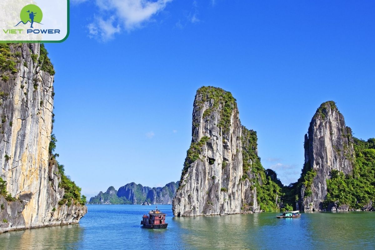 In Top 5 Vietnam Natural Beauty Can't Miss on Your Trip, Ha Long Bay