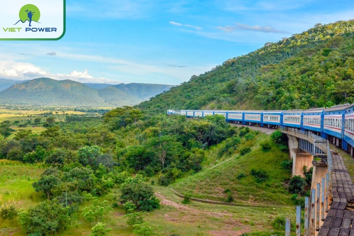 Overnight Train Vietnam: How to Sleep Comfortably: Choosing the Right Train & Route