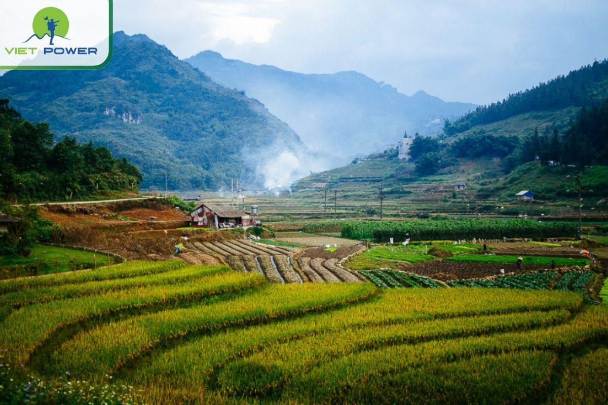 When Is The Best Time To Visit Sapa And Halong Bay?: Getting There and Around Sapa