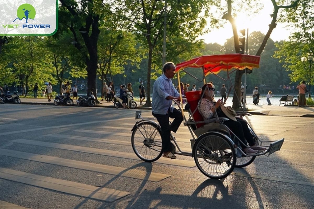 Top 5-Star Hotels in Hanoi Old Quarter for Honeymooners: Take a Romantic Cyclo Ride Around Hoan Kiem Lake