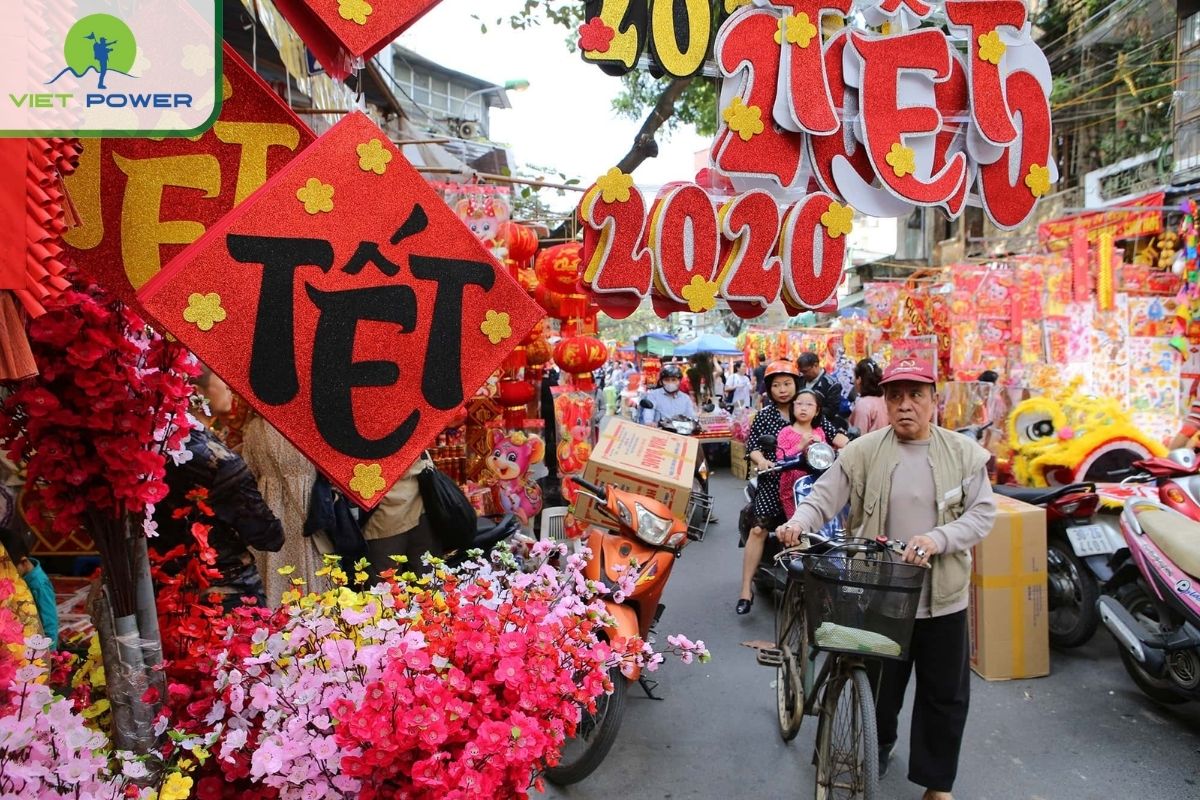 Embrace Tet in North Vietnam.