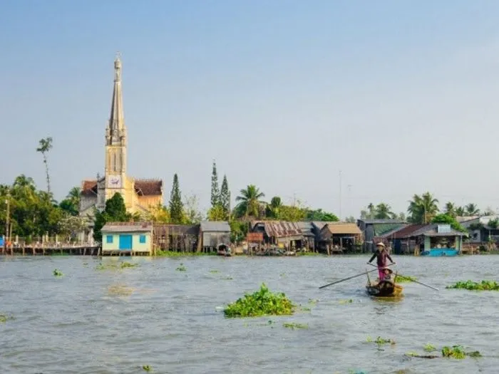 2 days to explore the Mekong River: Ben Tre - Can Tho