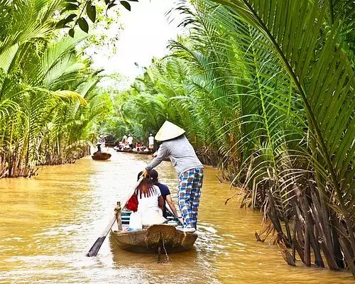 Exploring the Charms of Mekong Rustic: A Day in Ben Tre