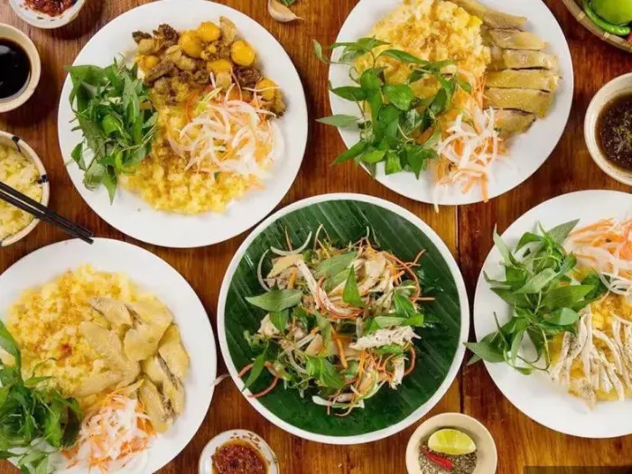 Deeply Diving in Hoi An Food Tour