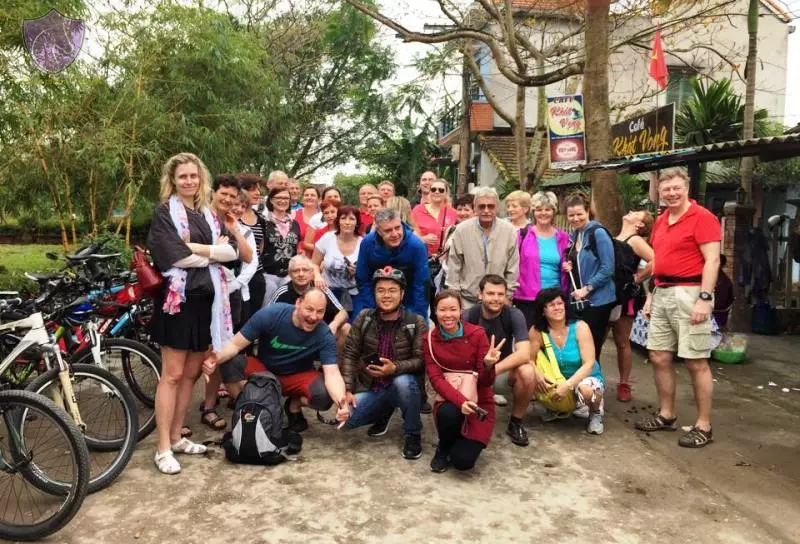 Cycling Tour to Hue: Thanh Toan Bridge and Village