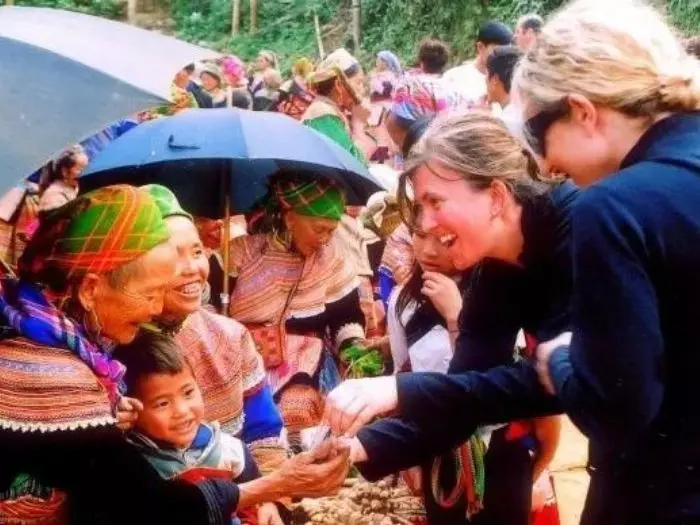 Sapa Trekking and Colorful Markets