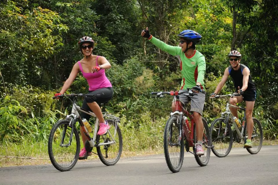 Scenic Full-Day Bike Tour of Phong Nha Countryside