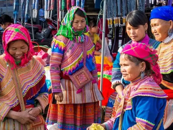 Sapa Trekking and Colorful Markets