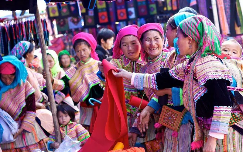 Wonderful Private Tour in Bac Ha Market